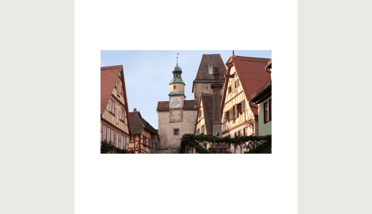Foto einer Stadt in Franken mit weißem Rahmen